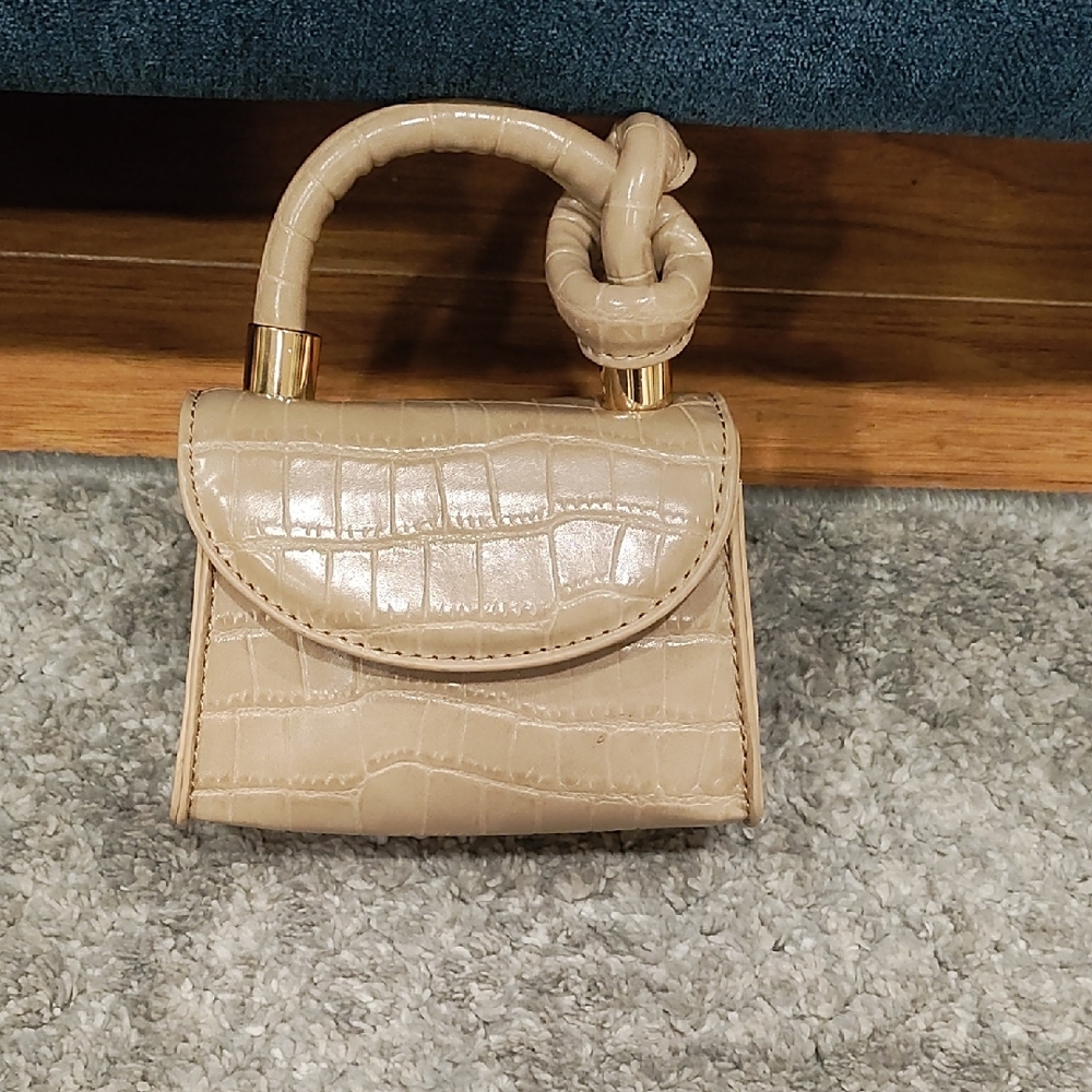 Urban Expressions Croc-Embossed Cream Mini Bag